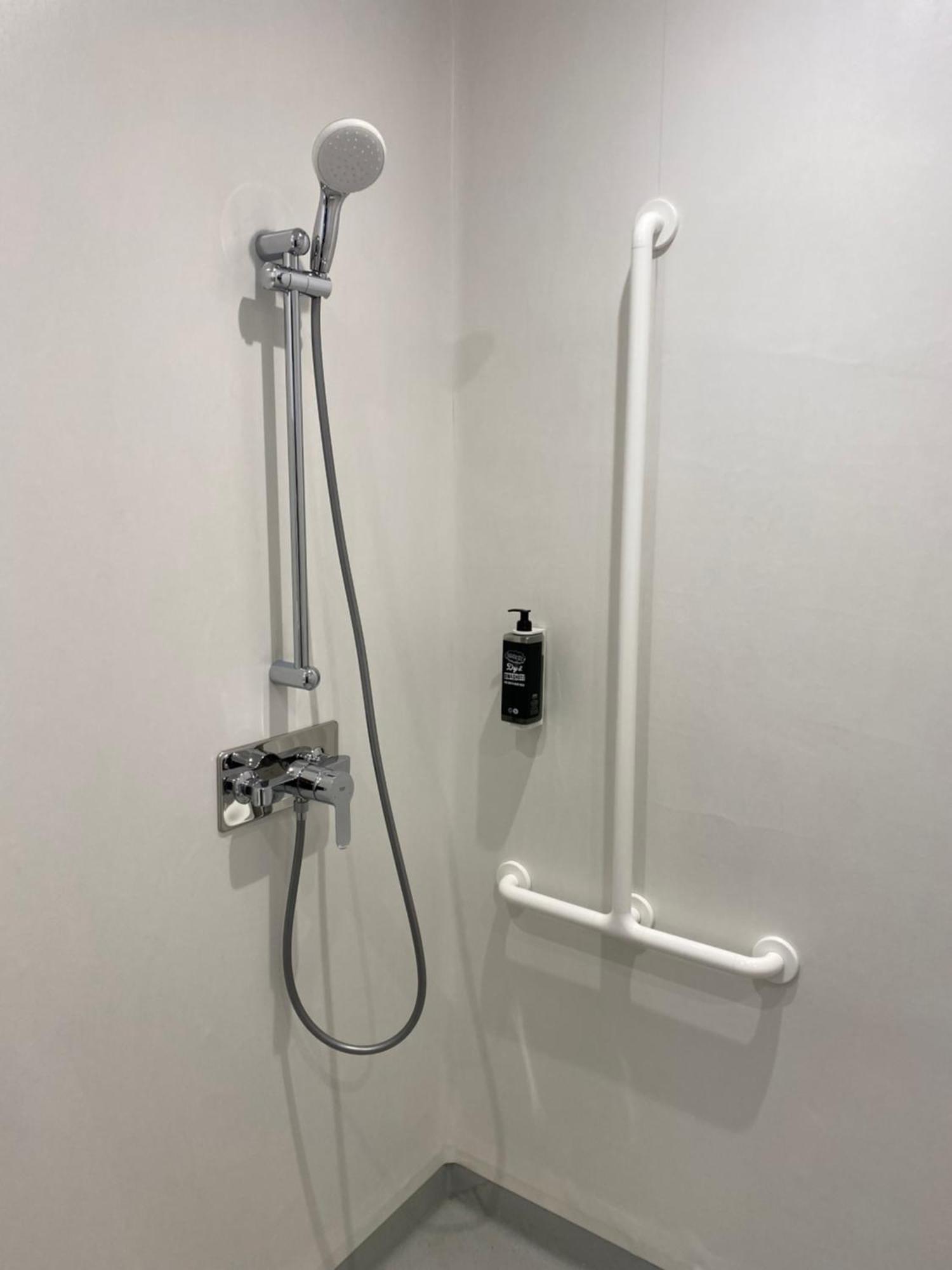 Ibis Budget Loudeac Velodrome Esterno foto