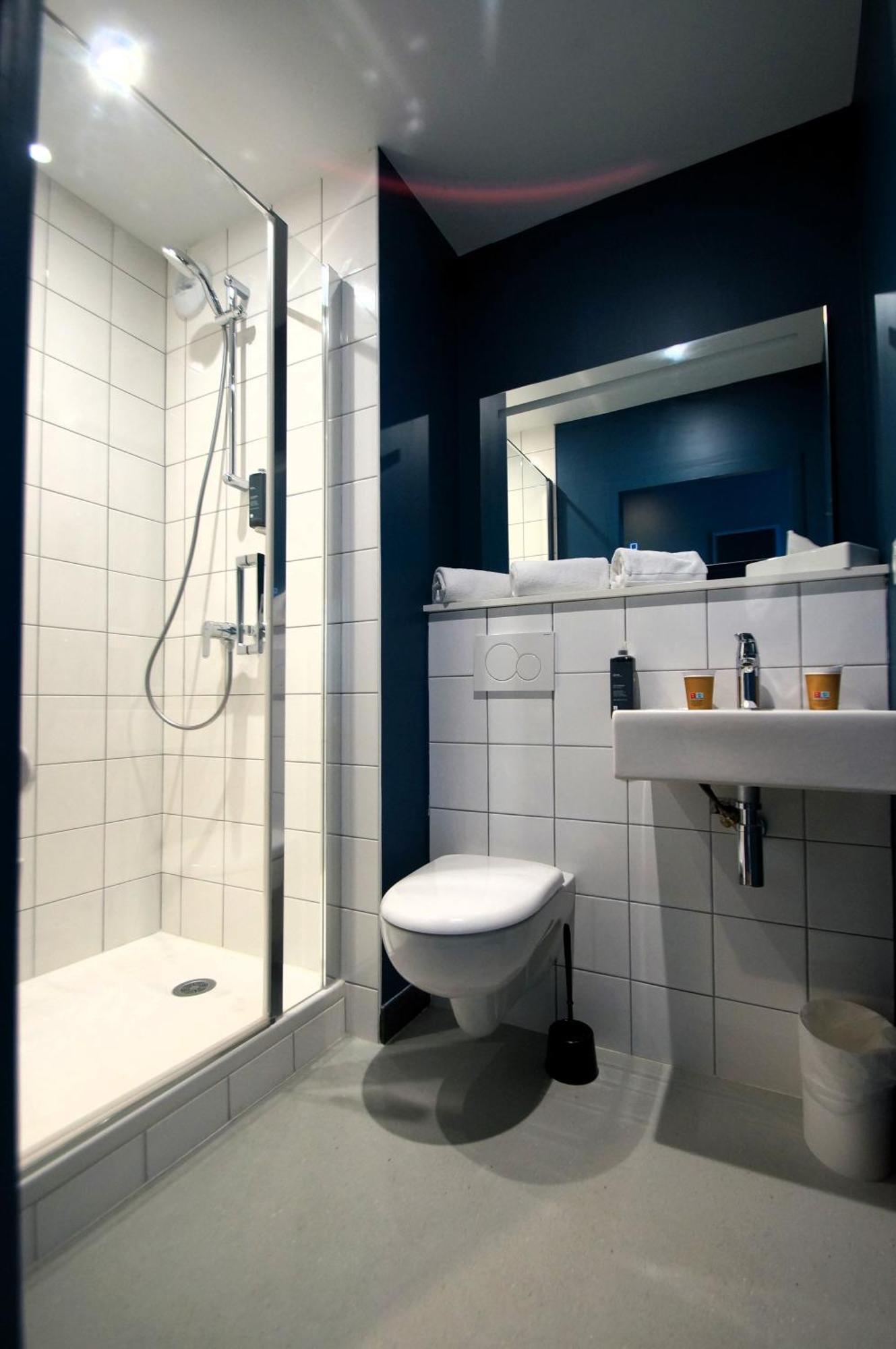 Ibis Budget Loudeac Velodrome Esterno foto