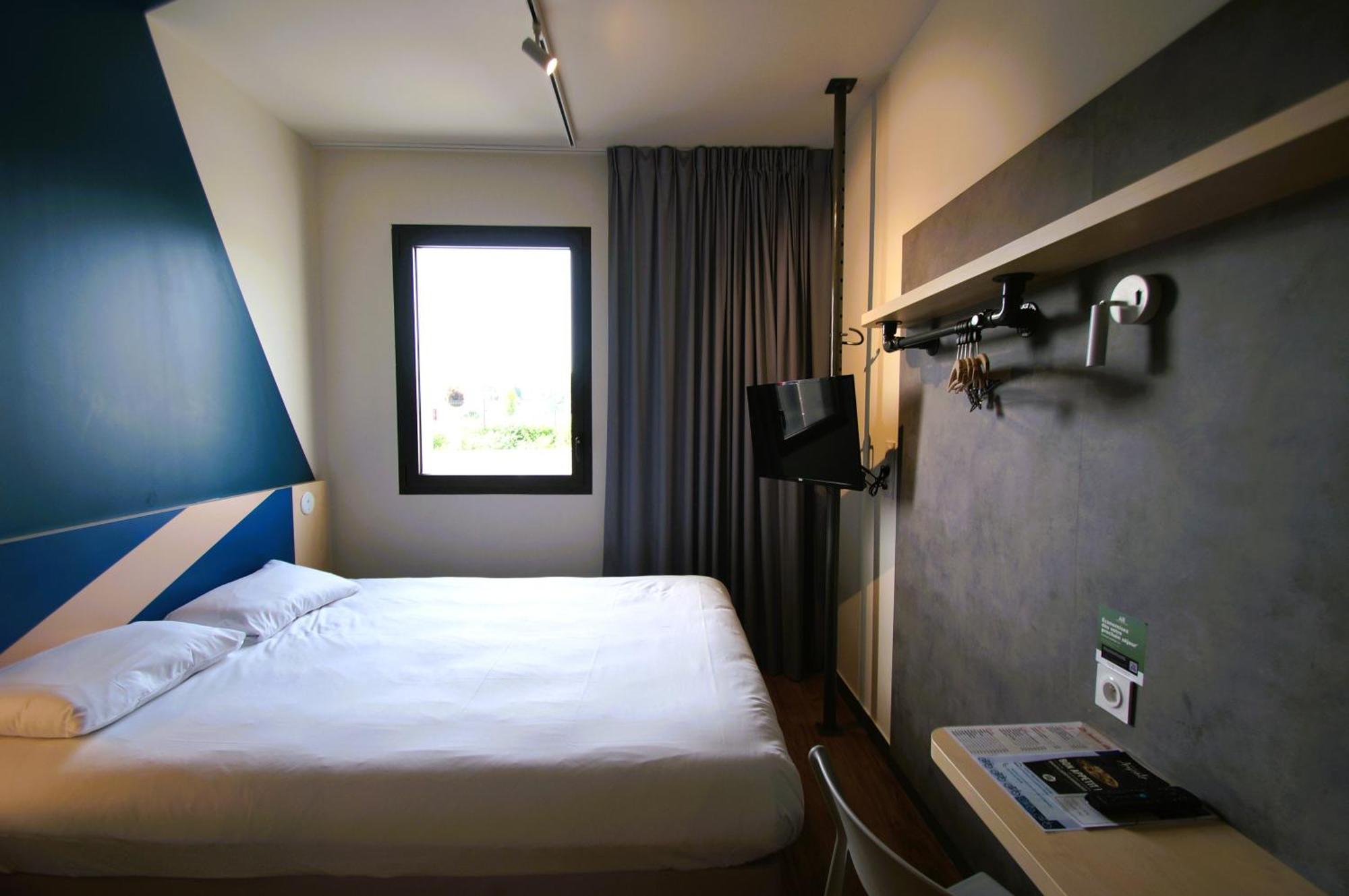 Ibis Budget Loudeac Velodrome Esterno foto